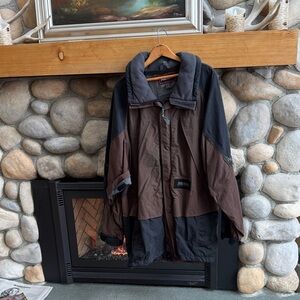 Vintage Marmot Snowboarding Jacket